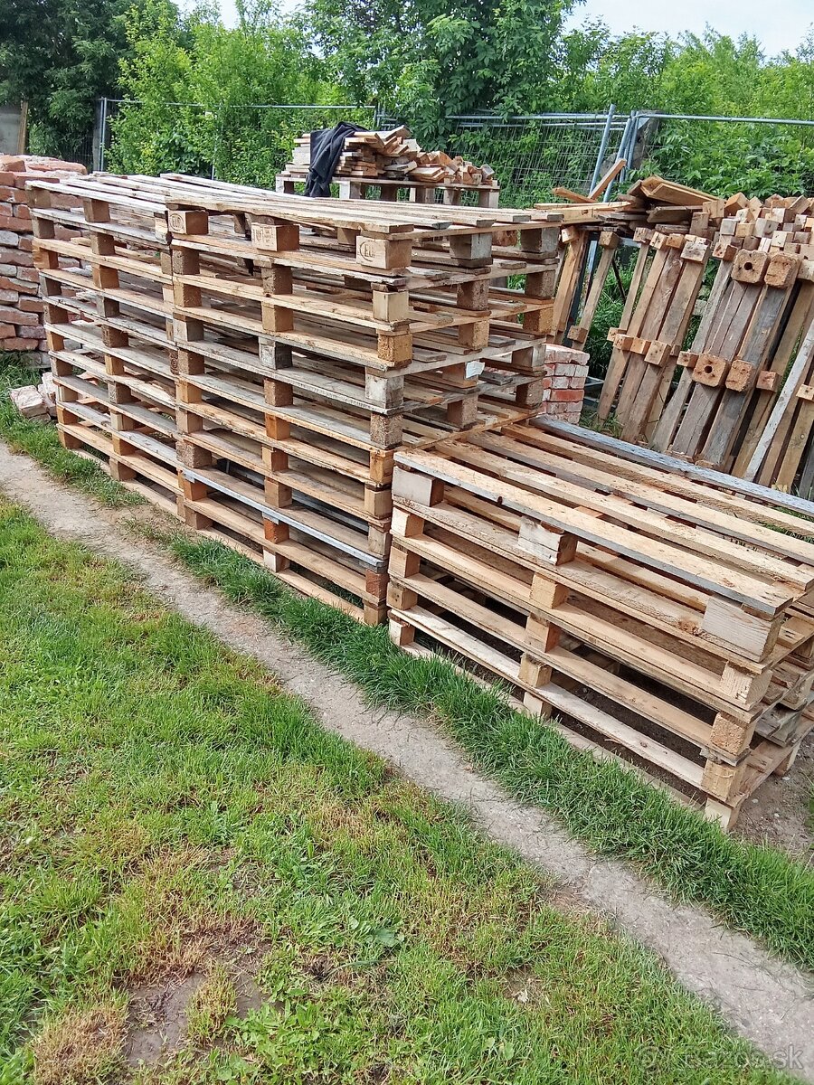 Predám palety 120x80cm