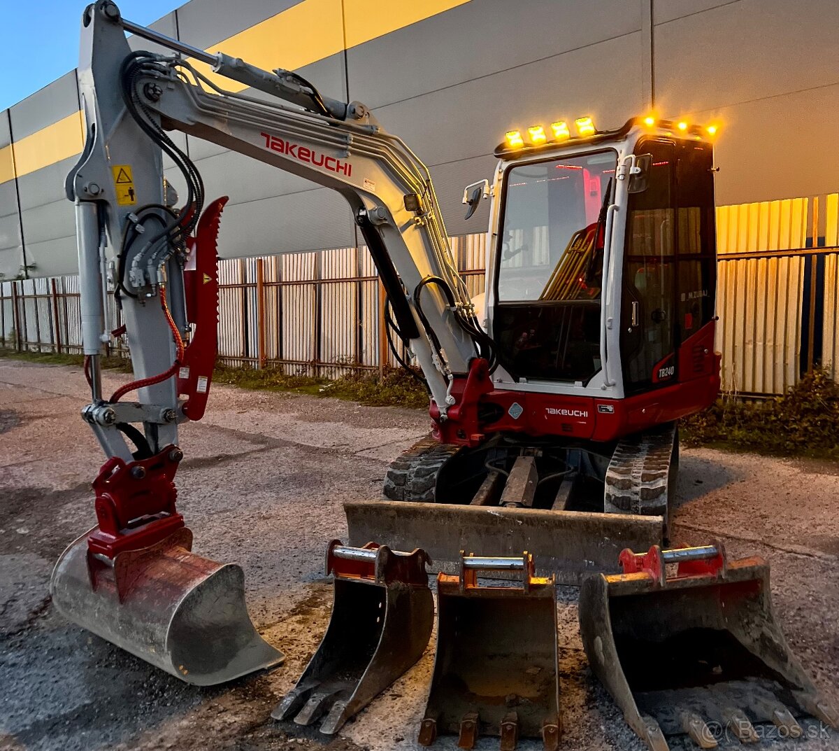 Zemné a výkopové práce - Topoľčany