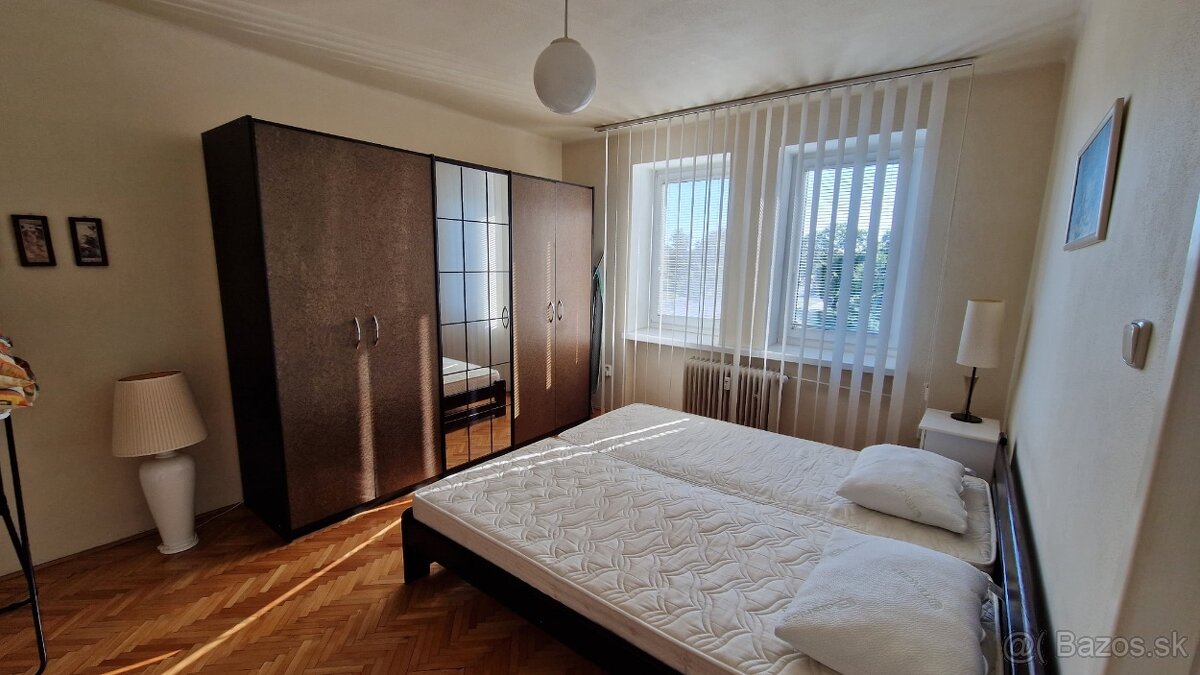 Dvojizbový byt blízko centra mesta