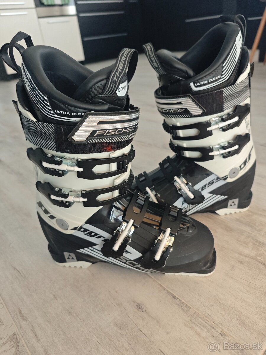 Lyžiarky FISCHER