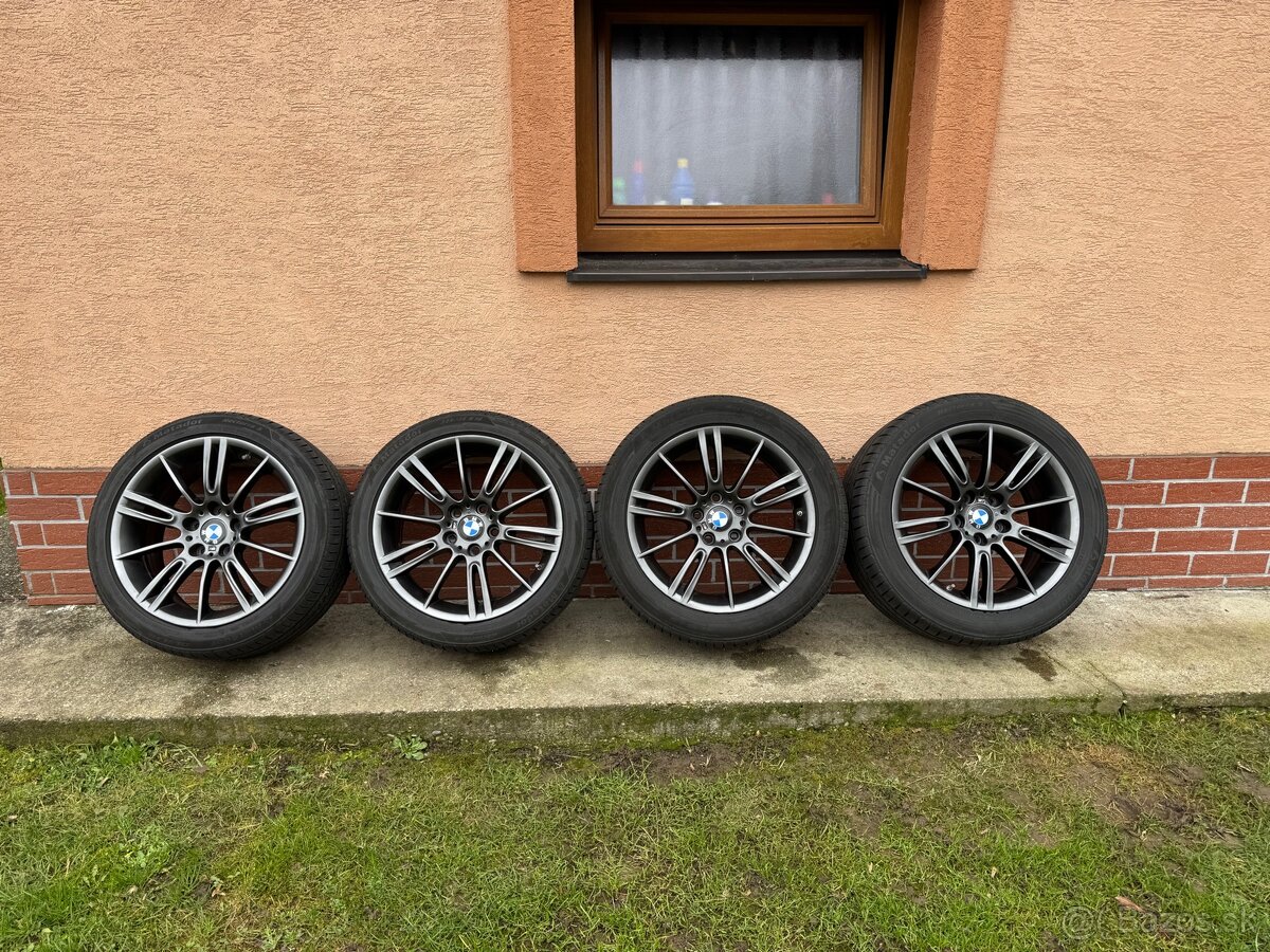 BMW r18 styling 193 dvojrozmer