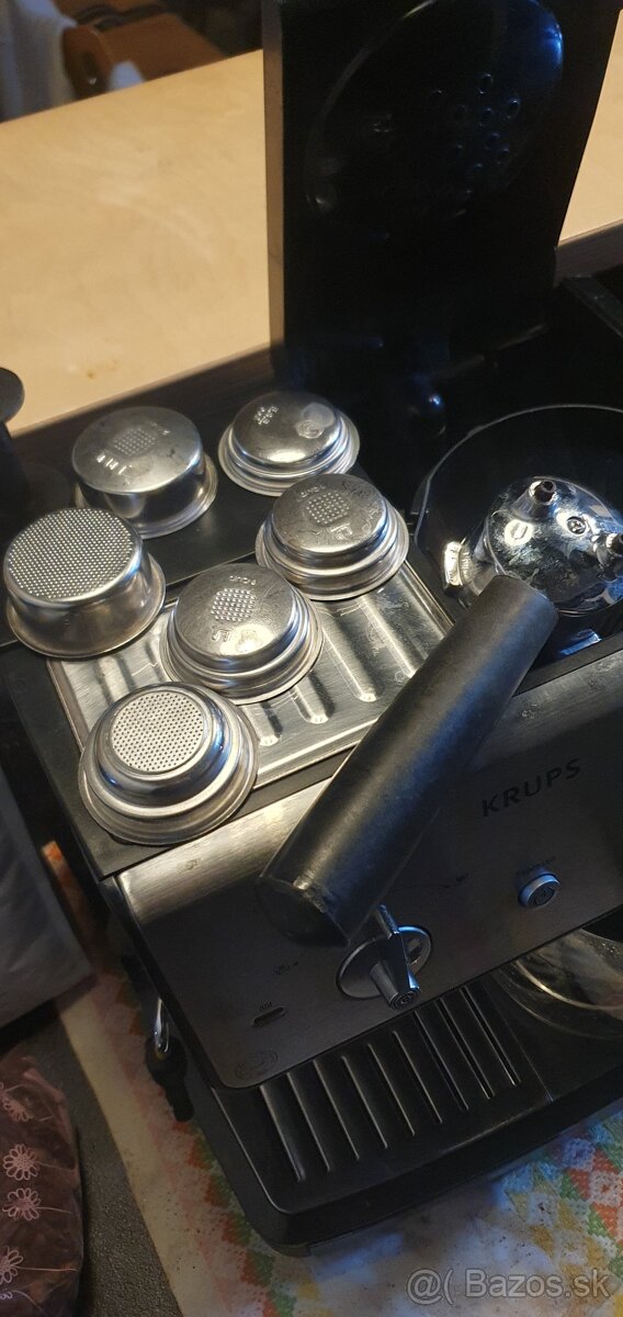 Kavovar Krups XP2000