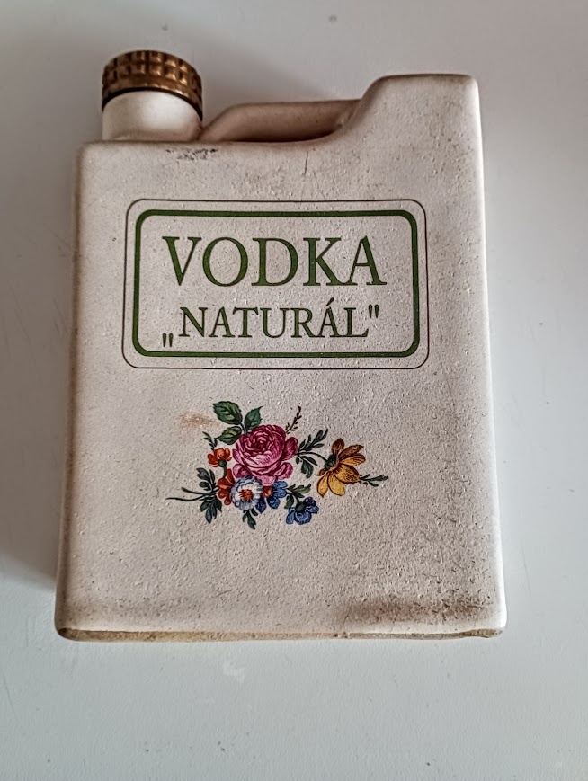 RETRO /ČUTORA /KERAMICKA