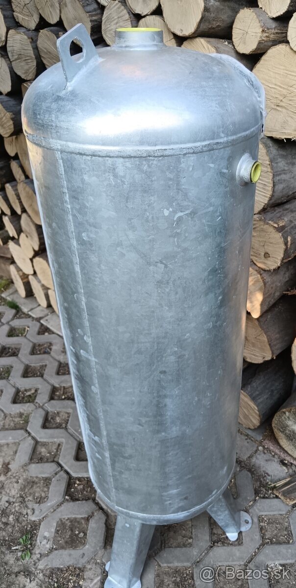 Tlakova nadoba 100 lit. 11 bar