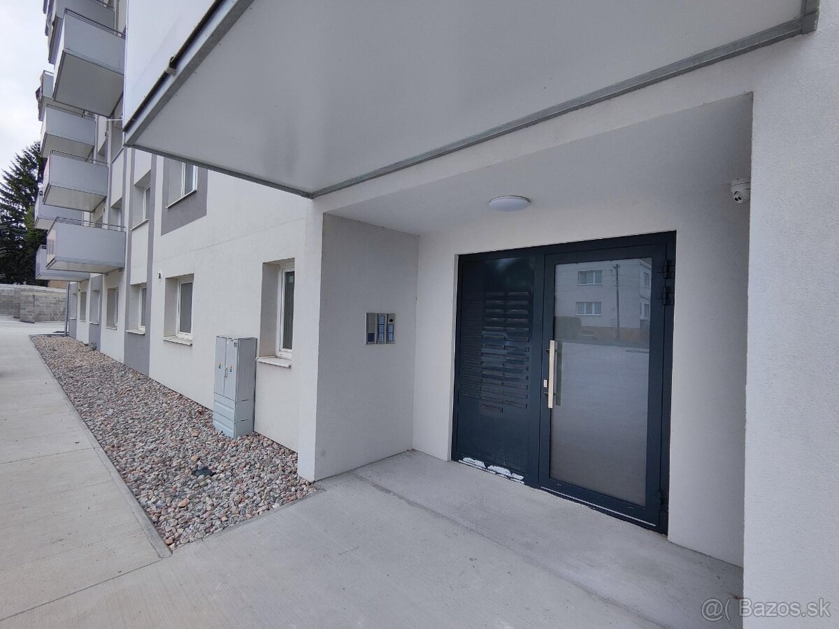 🏡 Na prenájom moderný 2-izbový byt v Rezidencii Majakovskéh