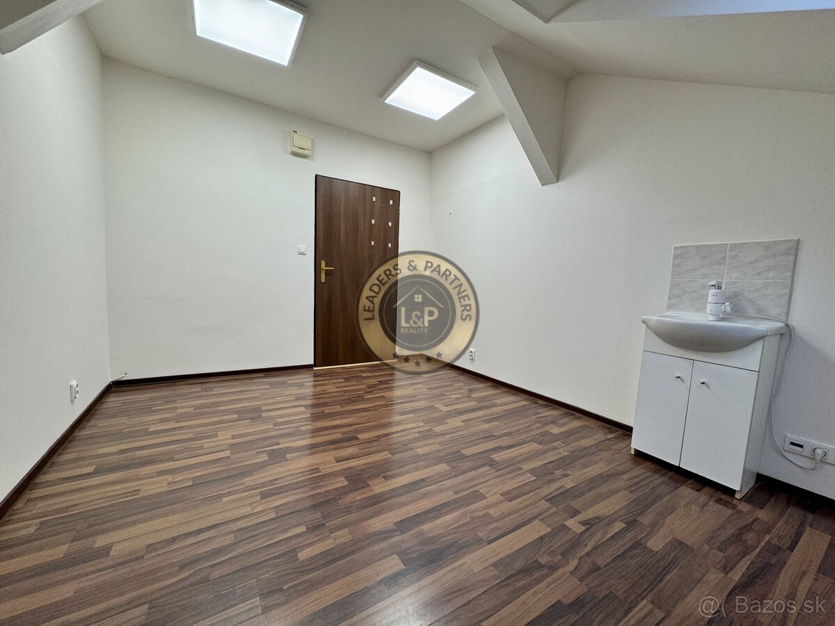 Na prenájom priestor 12 m2, Mäsiarská ul., Košice-Staré Mest