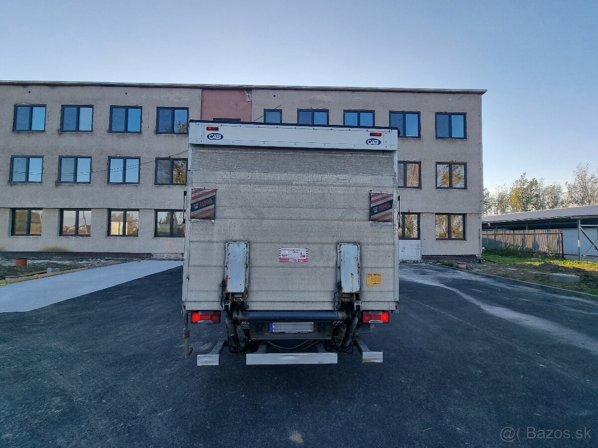 Predam hydrsulicku plosinu / hydraulicke celo ZEPRO 1000KG