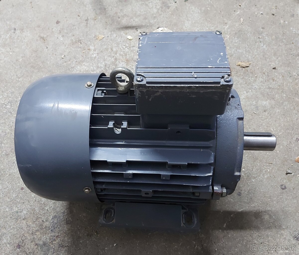 ELEKTROMOTOR 4 kW , 1420 ot/min