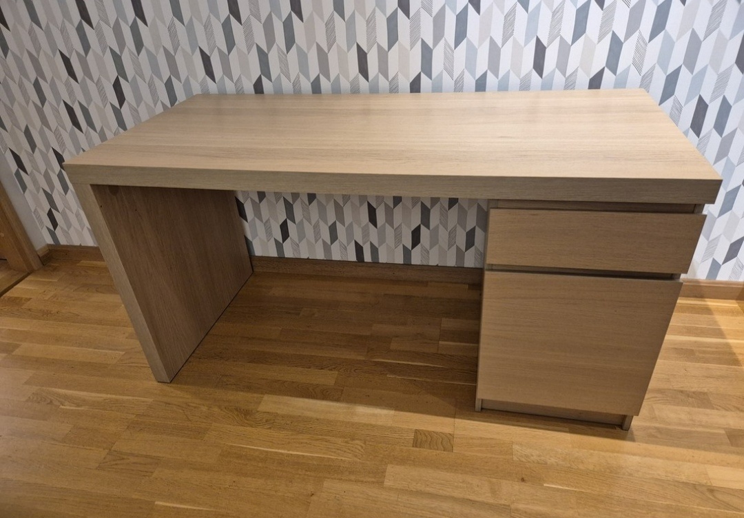 Písací stôl IKEA 140×65