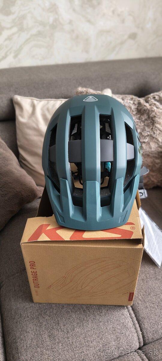 Kellys OUTRAGE pro čo veľkosti L/XL