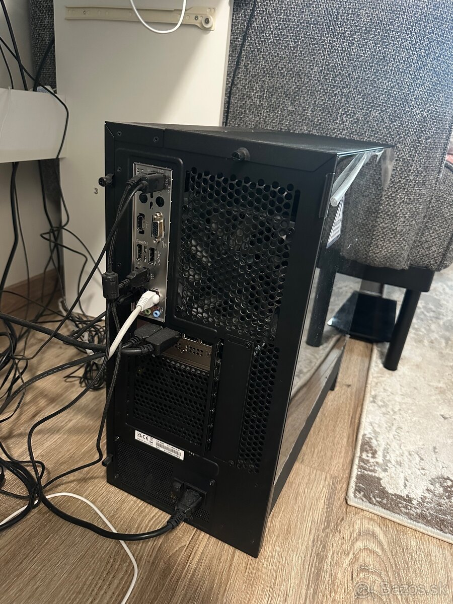 Predám dobrý herný počítač.