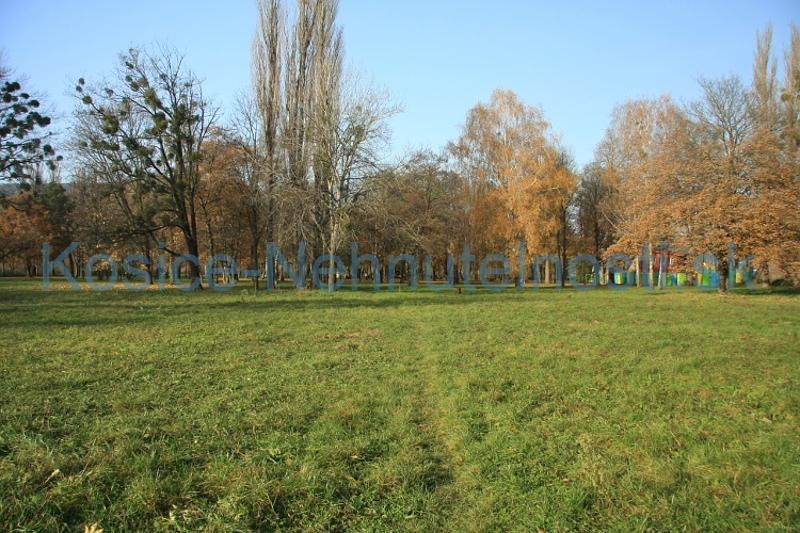 Pozemok 2020 m2 Park Anička Košice