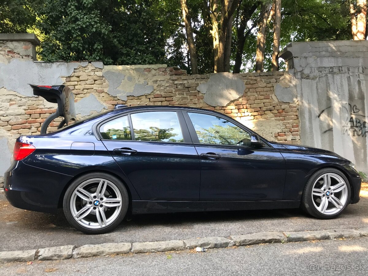 BMW F30 316d nedotknuty interier 19" kolesa