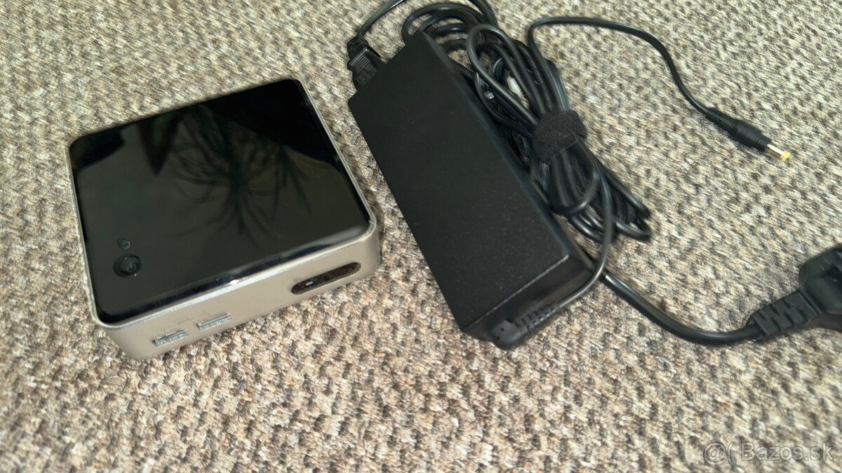 Predam Intel NUC D54250WYK 8GB/256GB