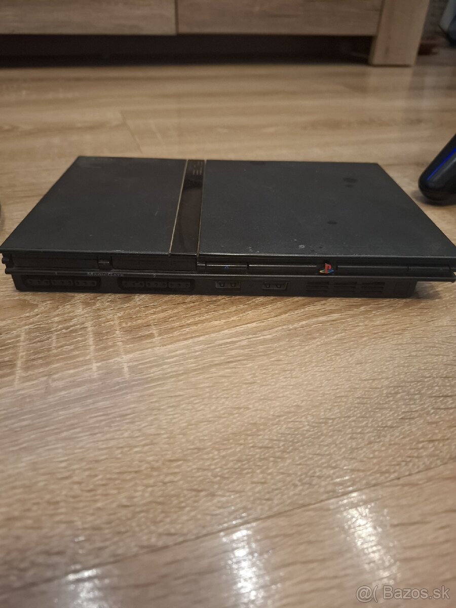 Ps2 konzola