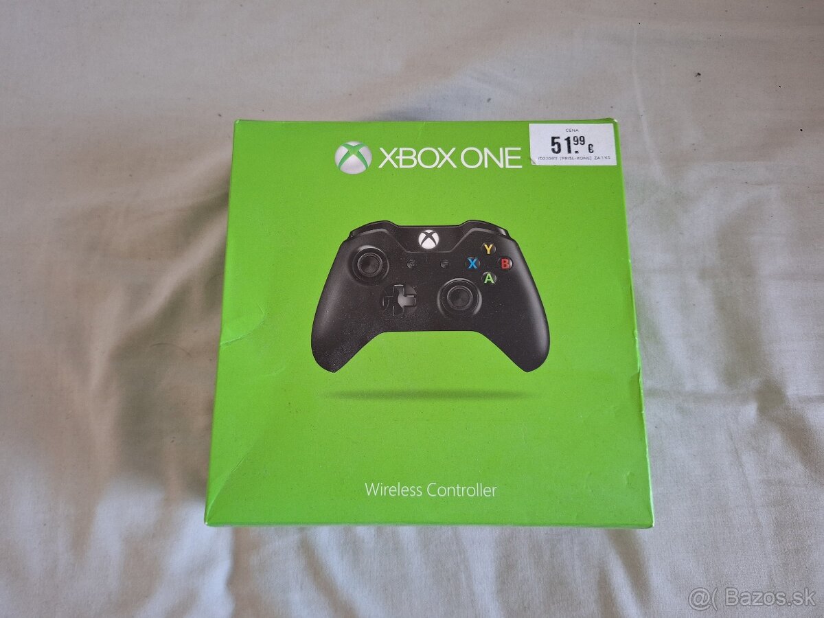 XBOX One bezkáblový ovládač čierny