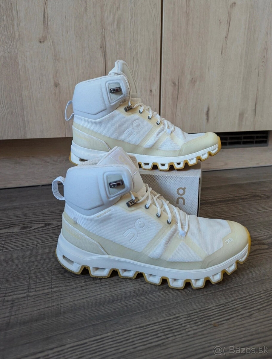 On Running - Cloudrock Waterproof (snow white) - 40