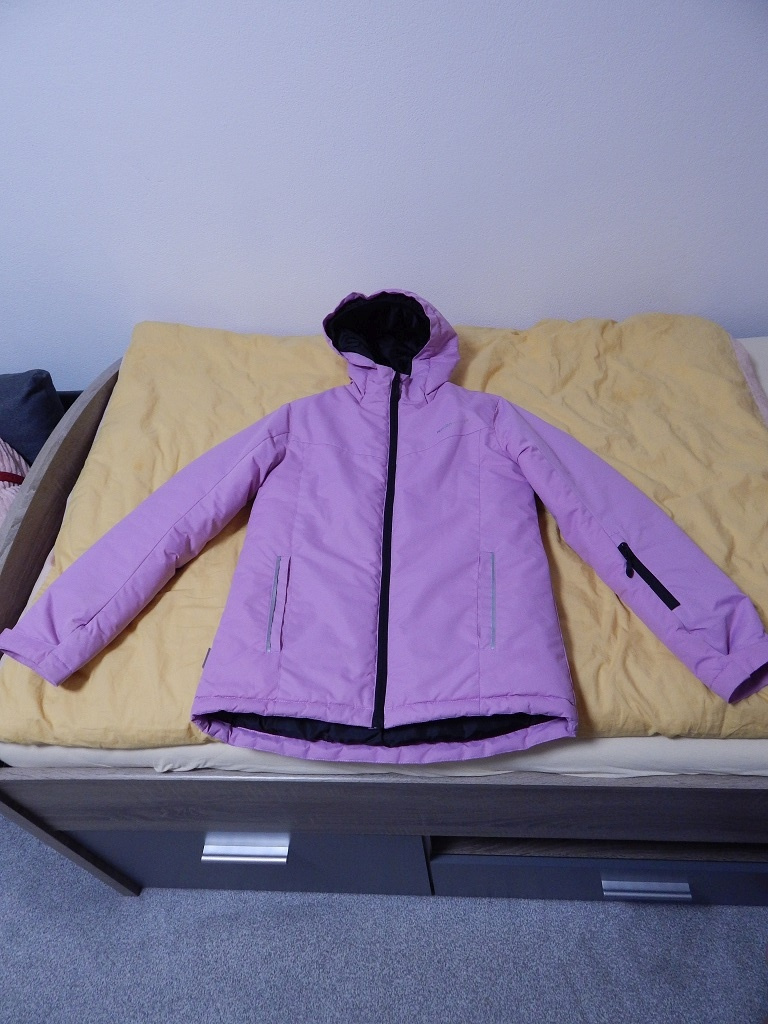 Lyžiarska bunda a oteplovačky