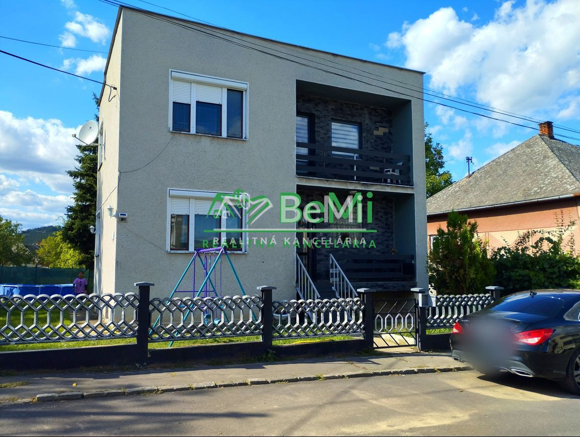 Rodinný dom s ideálnym pozemkom na predaj-Čakanovce