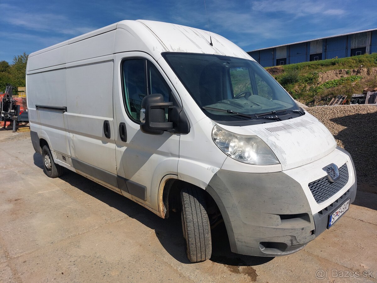 Peugeot Boxer 2.2