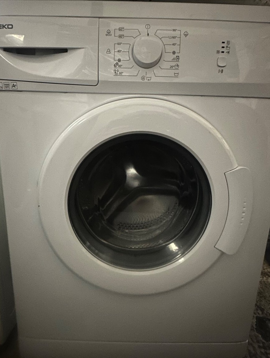 Slim pračka Beko A+++