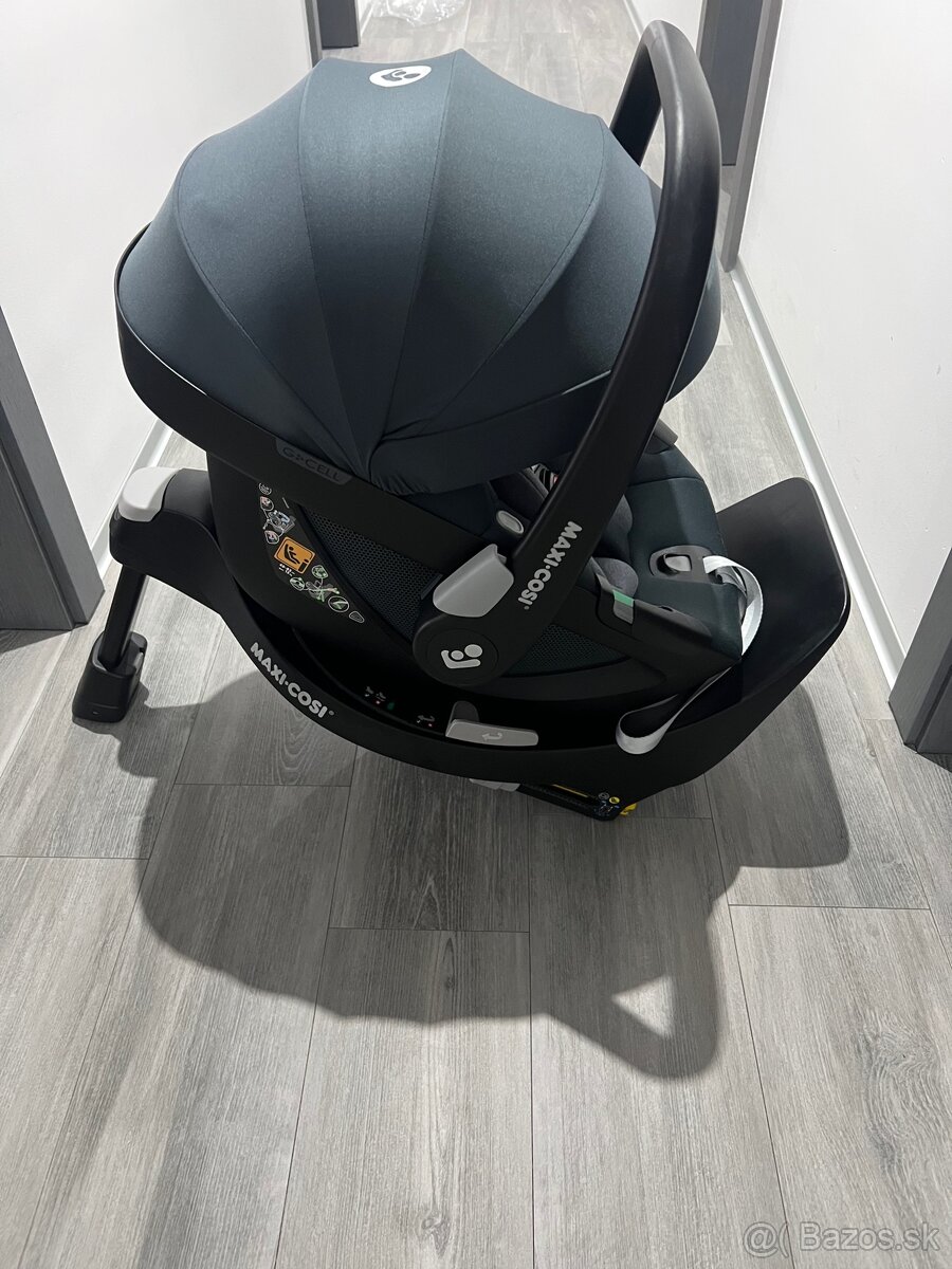 Maxi Cosi Pebble 360 + Maxi Cosi FamilyFix 360