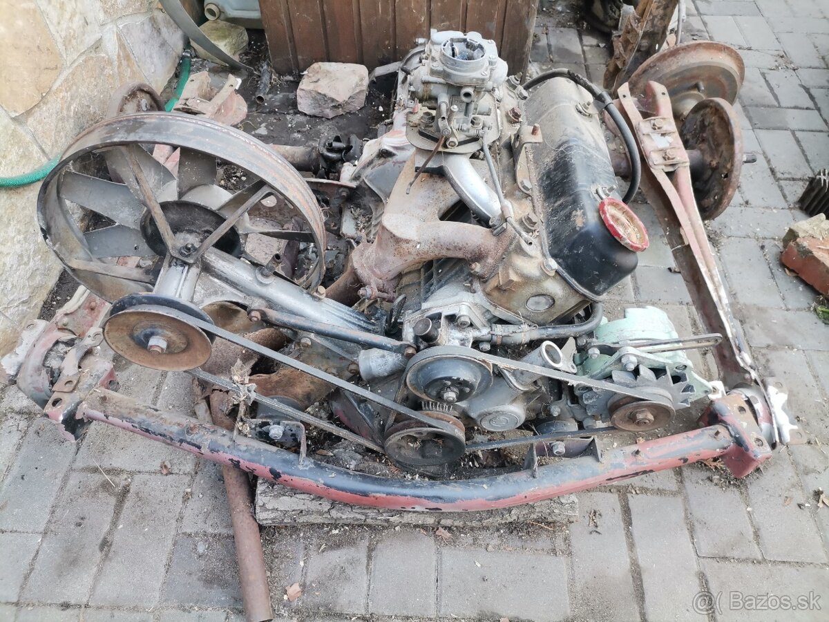 škoda 100
