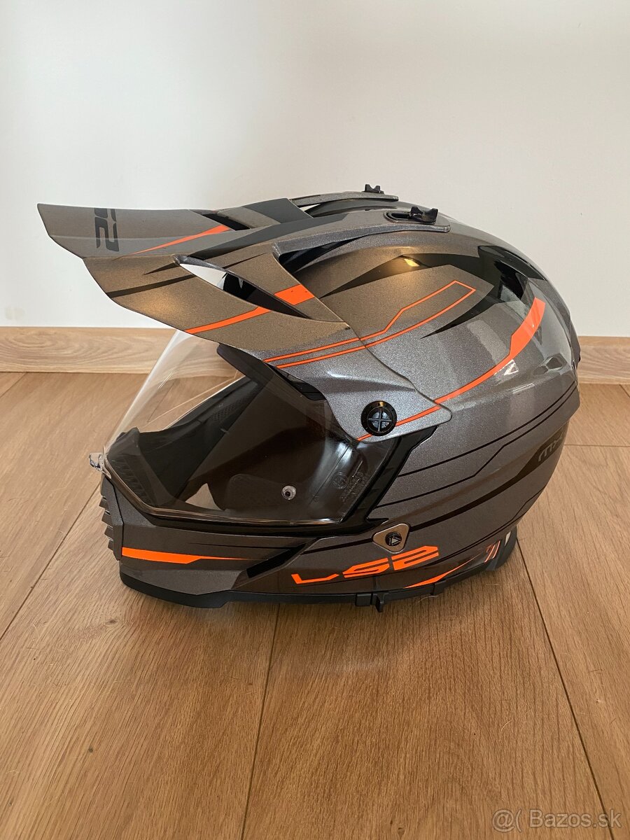 Enduro prilba LS2