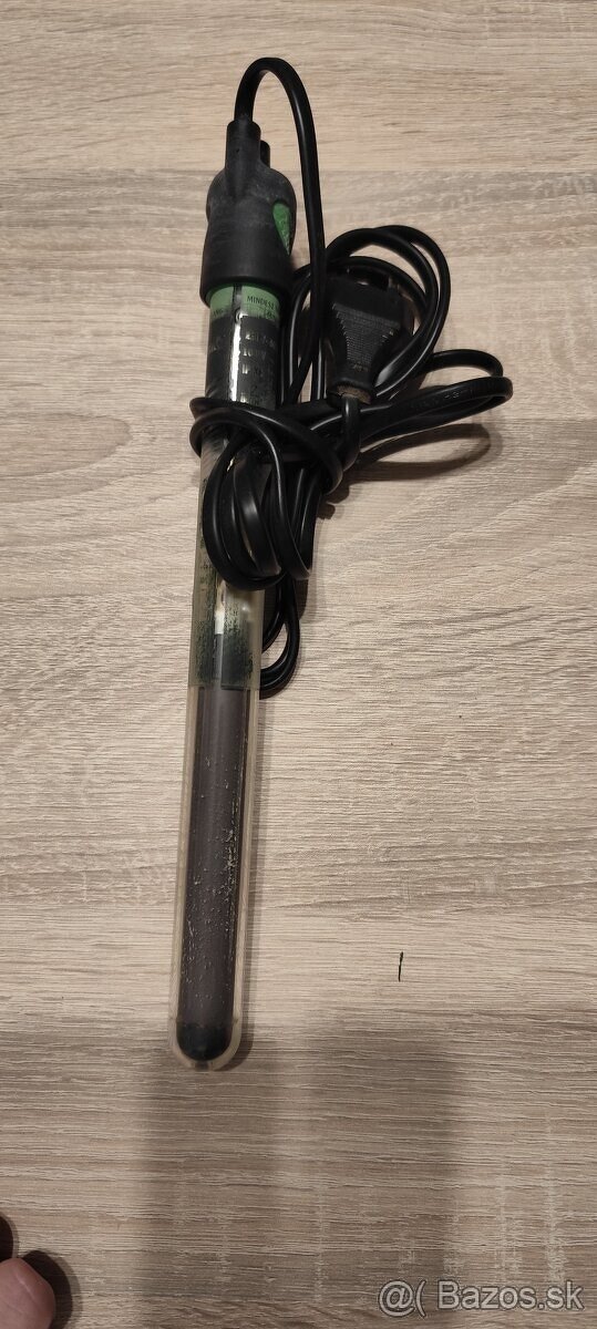 predám ohrievač do akvária 100W