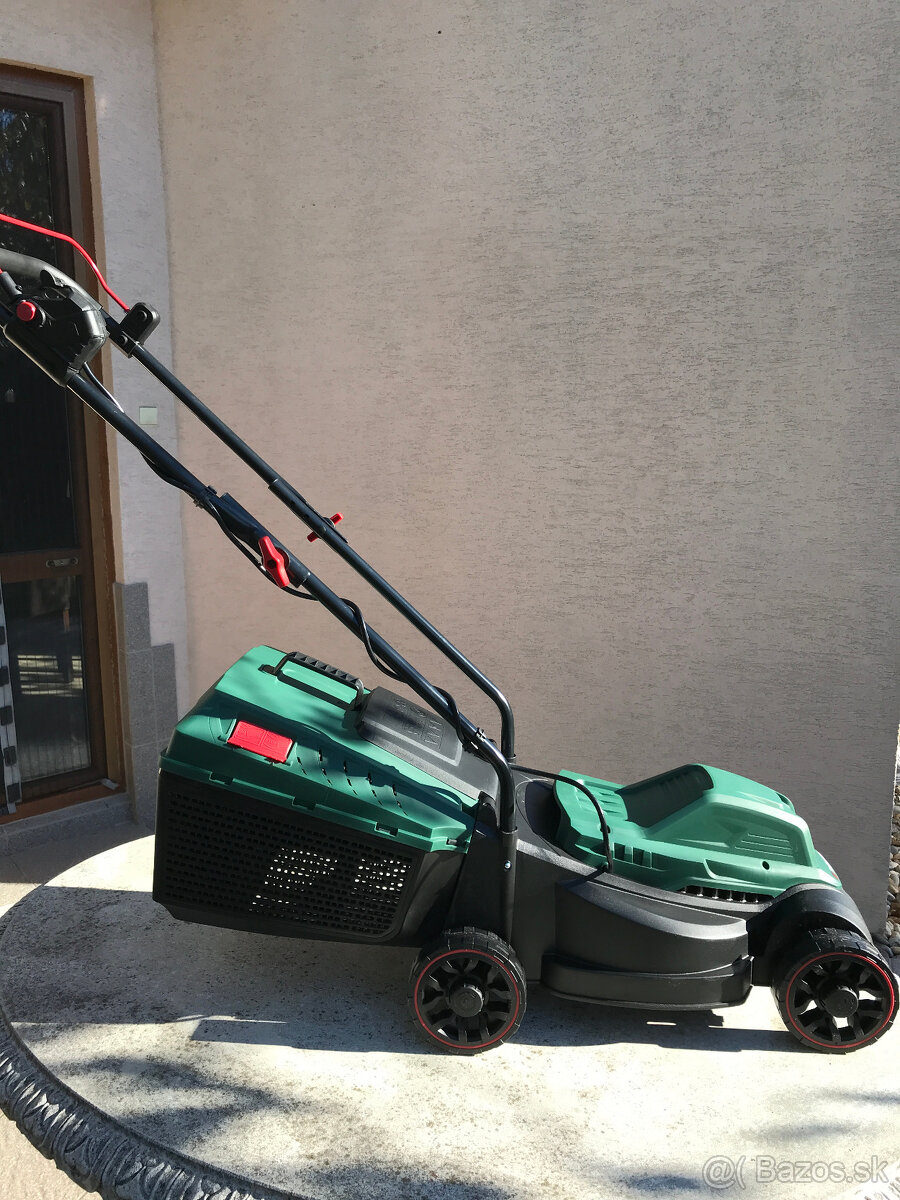 Predám novú nepoužitú elektrickú kosačku PARKSIDE