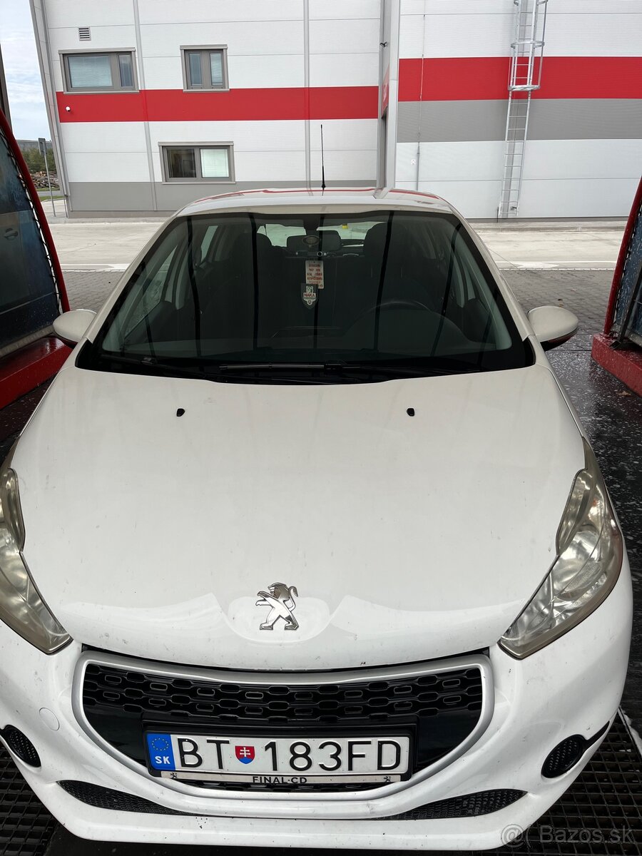 Predám Peugeot 208 1,4 Hdi 50 kw