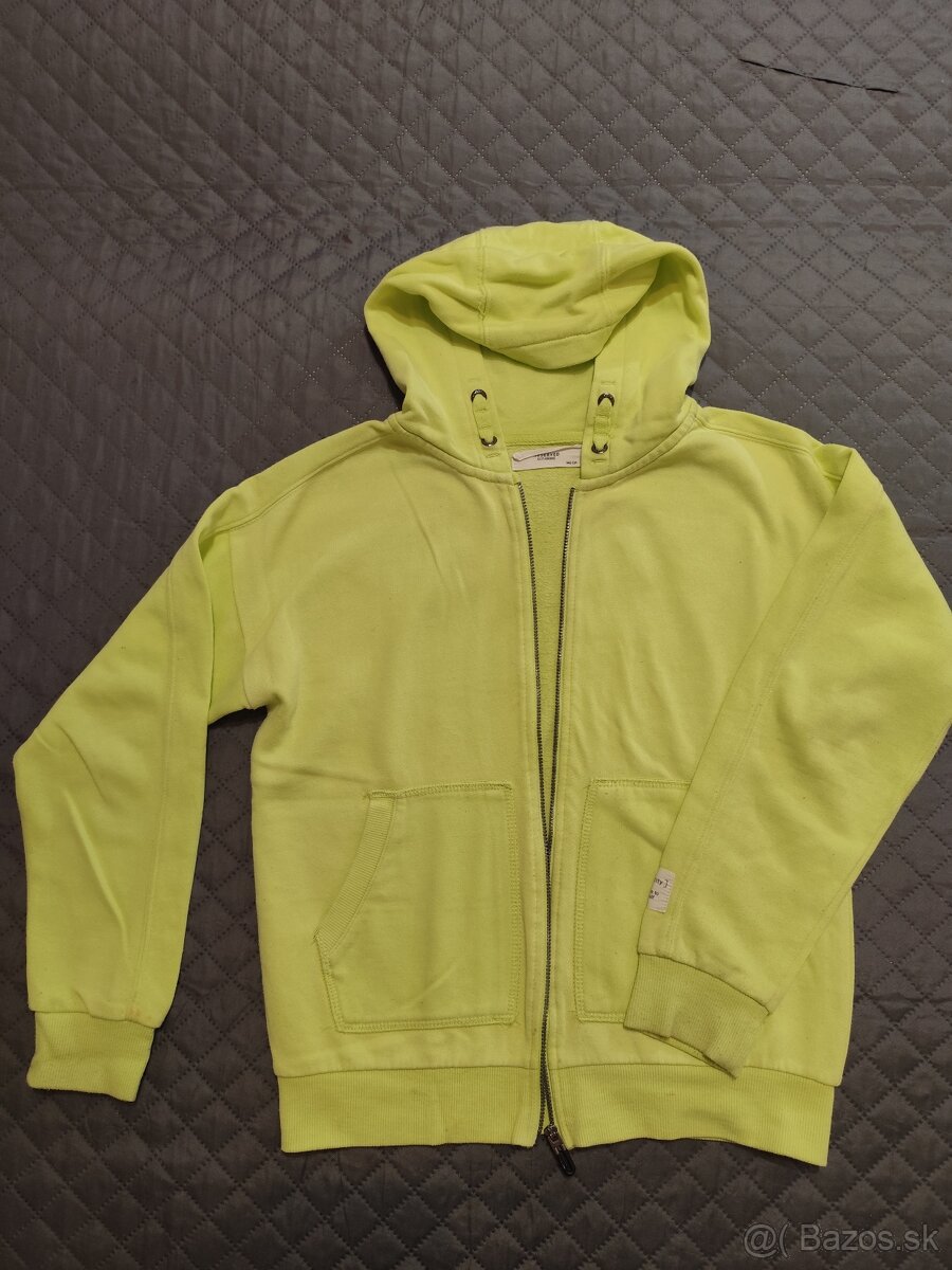 Predám chlapčenské mikiny