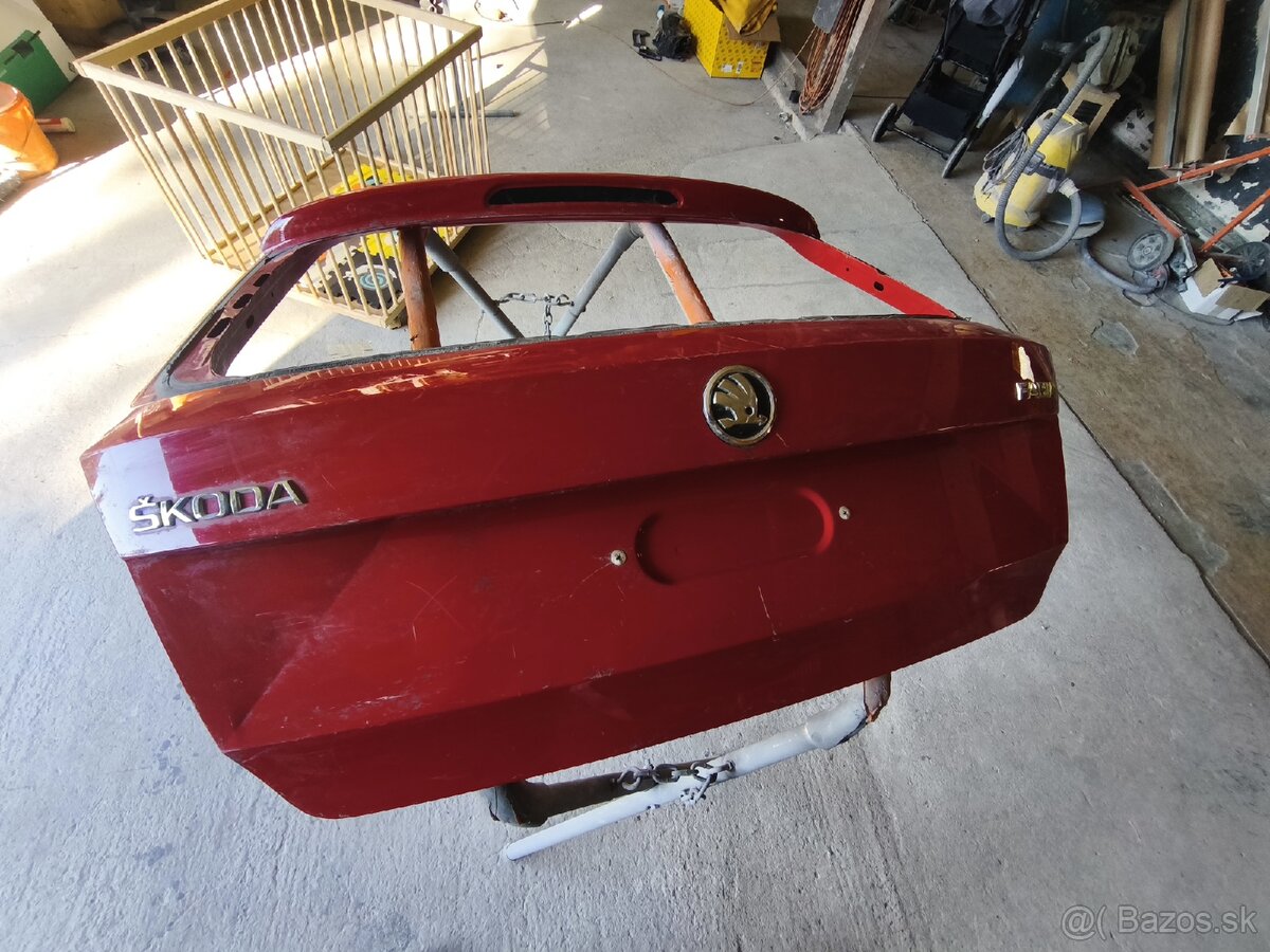 Dvere Škoda Fabia iii