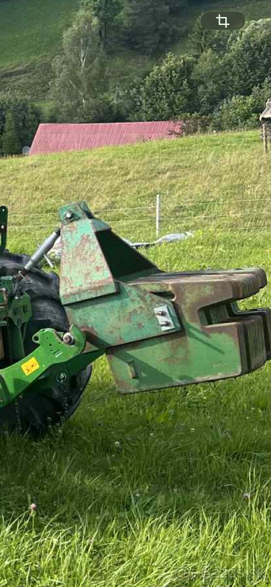 Závažie John deere