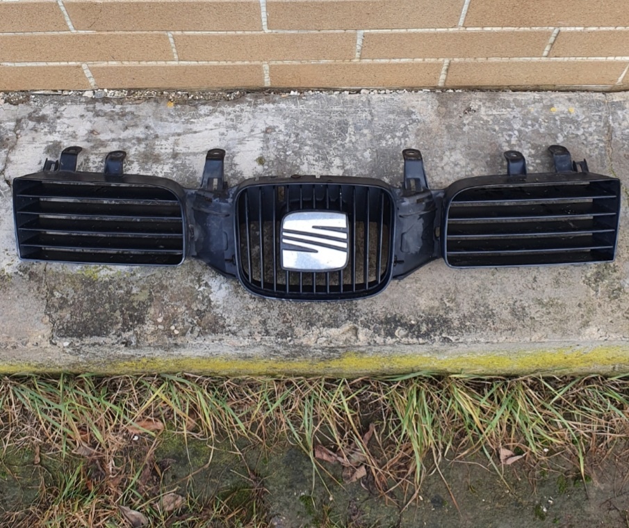 Predná maska nárazníka seat leon 1m