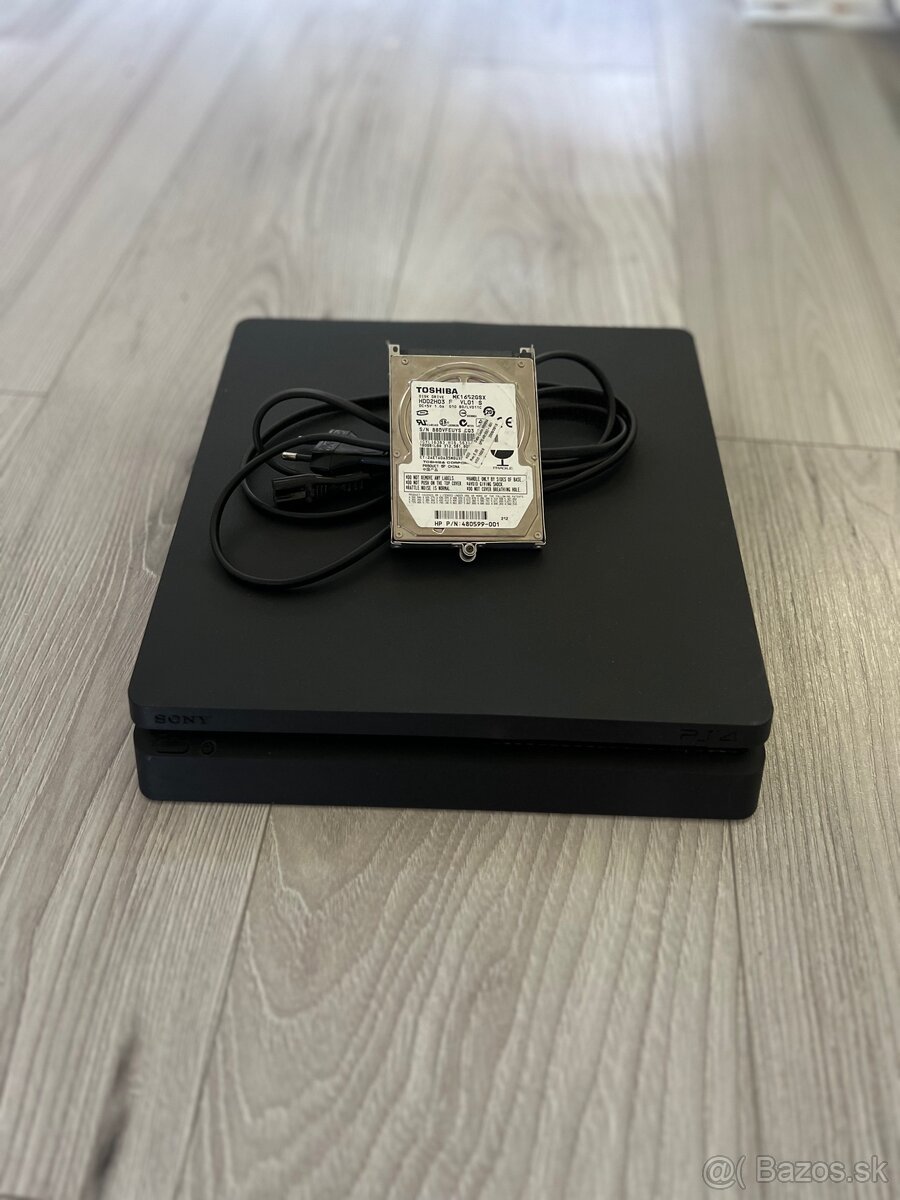 Playstation 4 Slim