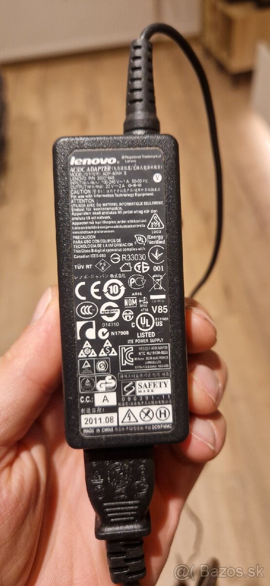 Nabijacka lenovo 20V