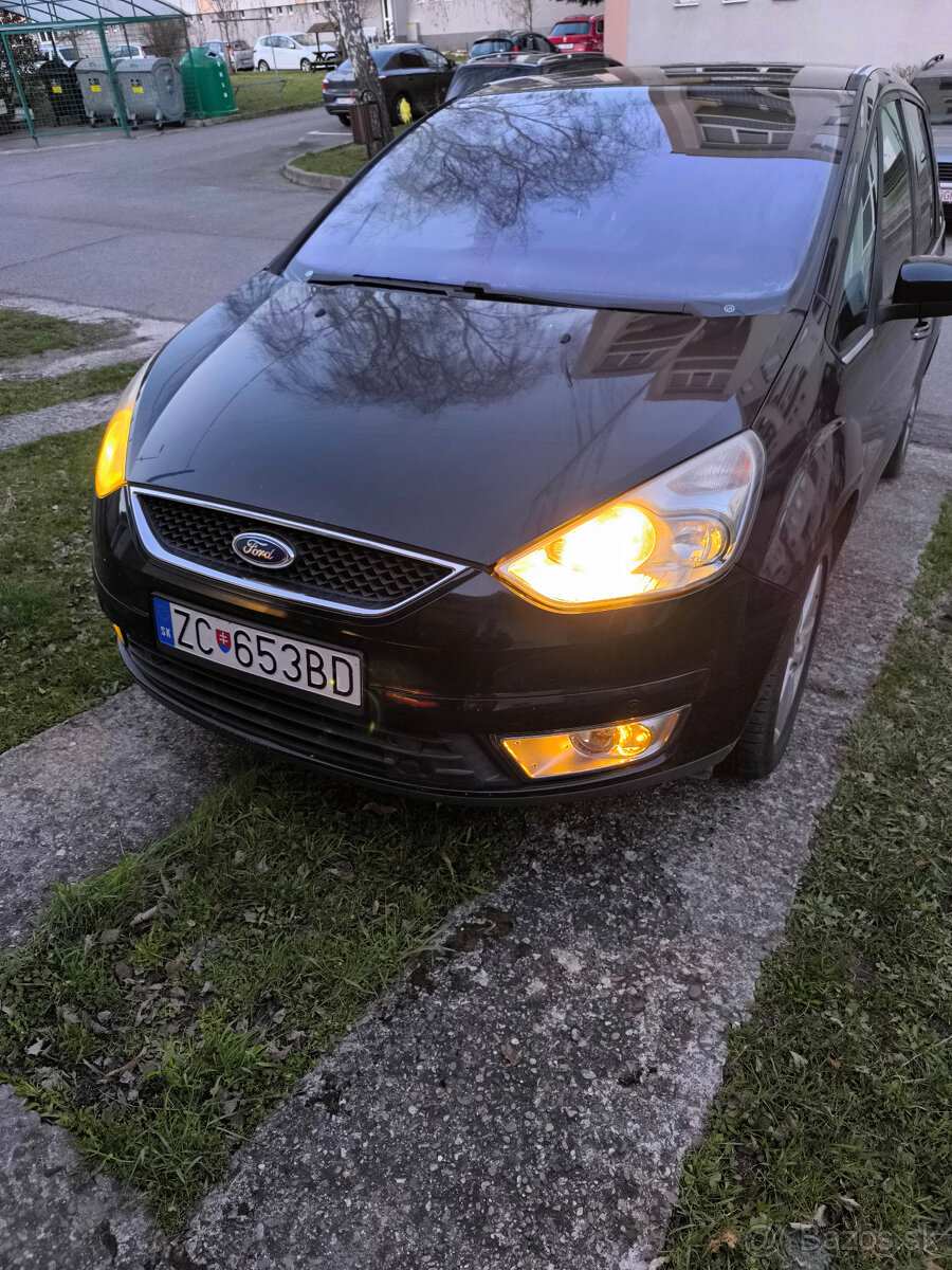 Predám Ford Galaxy benzín