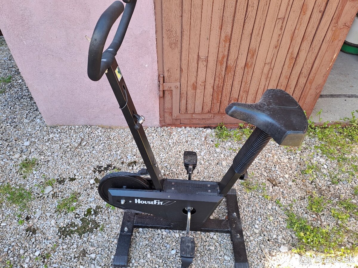 Stacionárny bicykel