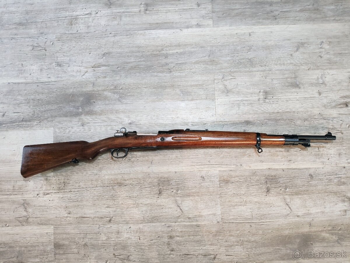 Opakovacia guľovnica Mauser K98, Santa Barbara