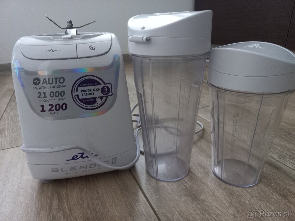 Smoothie mixer