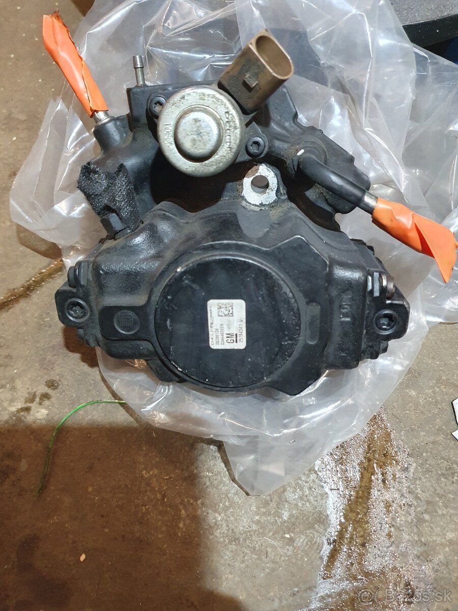 Vstrekovacie cerpadlo GM 25184341