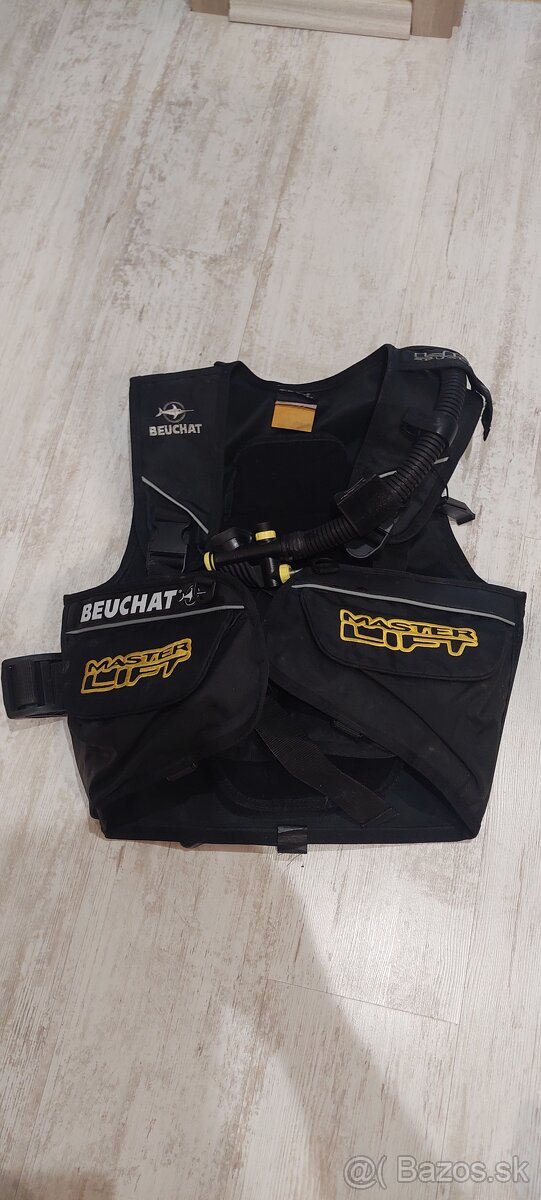potápačský jacket