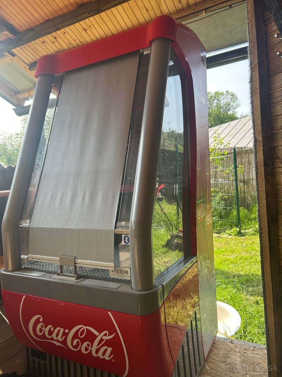 Predám chladničku Coca-Cola