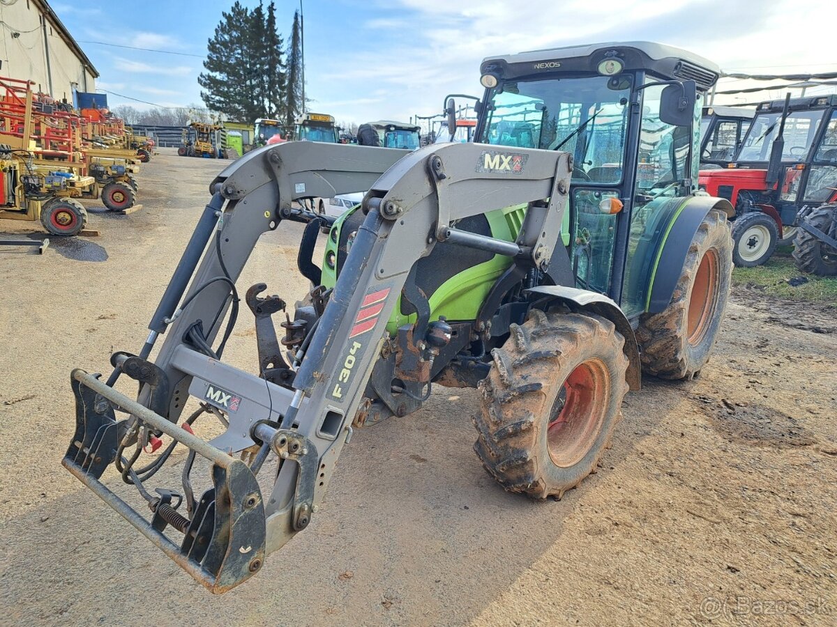 CLAAS NEXOS 240 F 4X4
