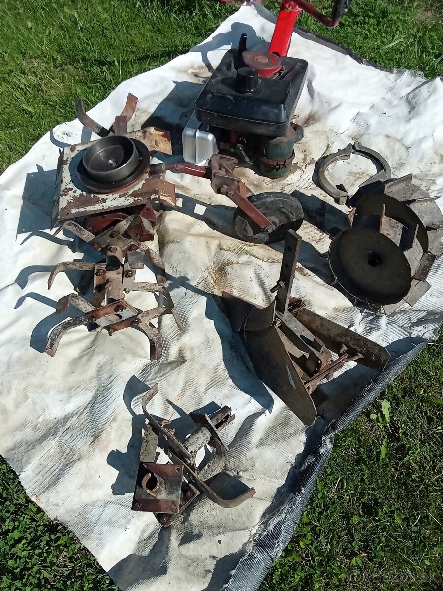 Rotavator, motor jikov+pluzek kolieska