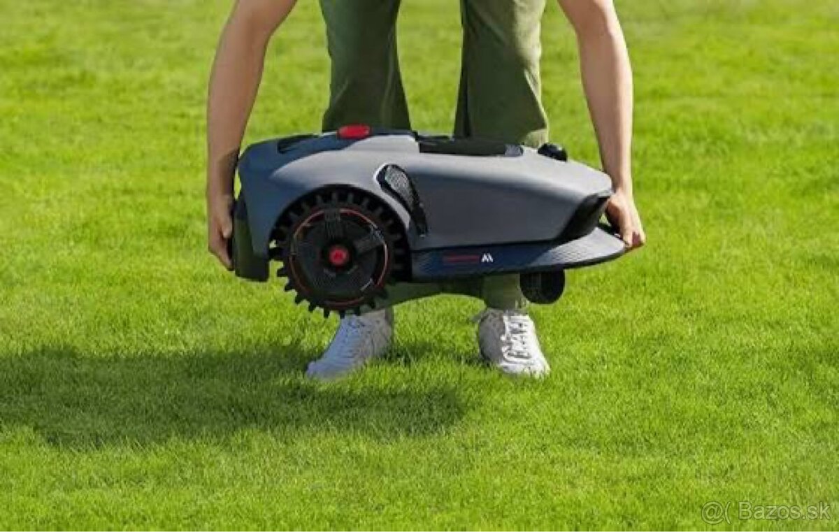 Robotická kosačka Dreame Mova M1000