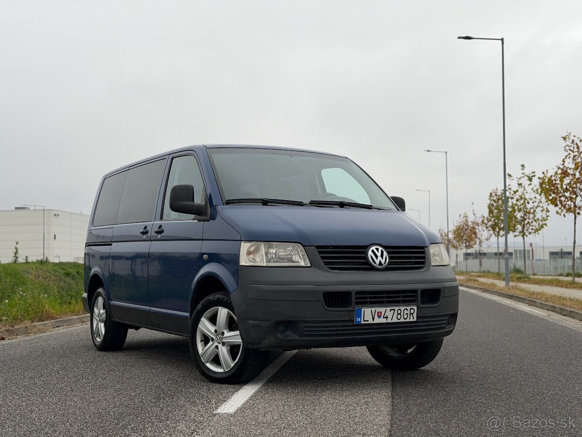 Volkswagen T5 Transporter 2.5 TDI 96kw 9 miestny