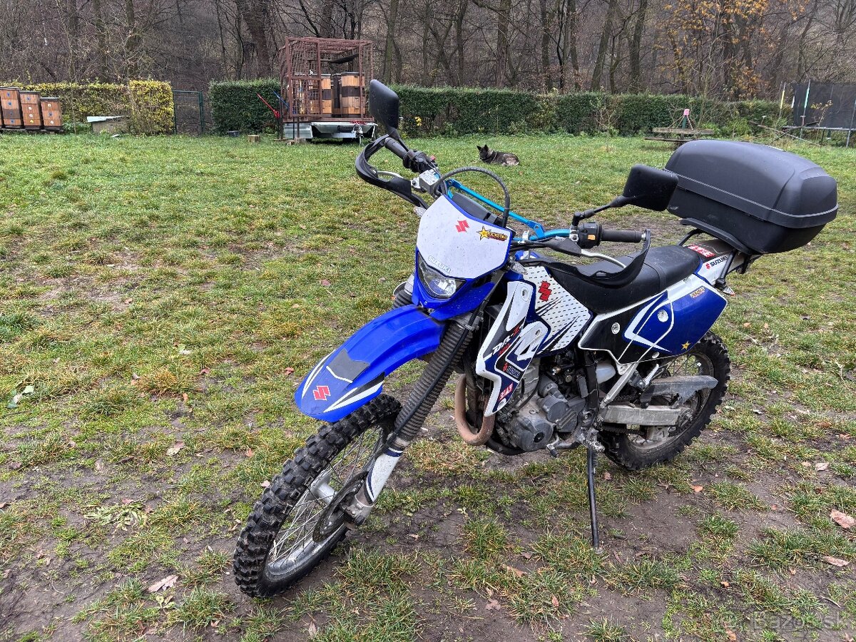 Suzuki 400 DRZ SM