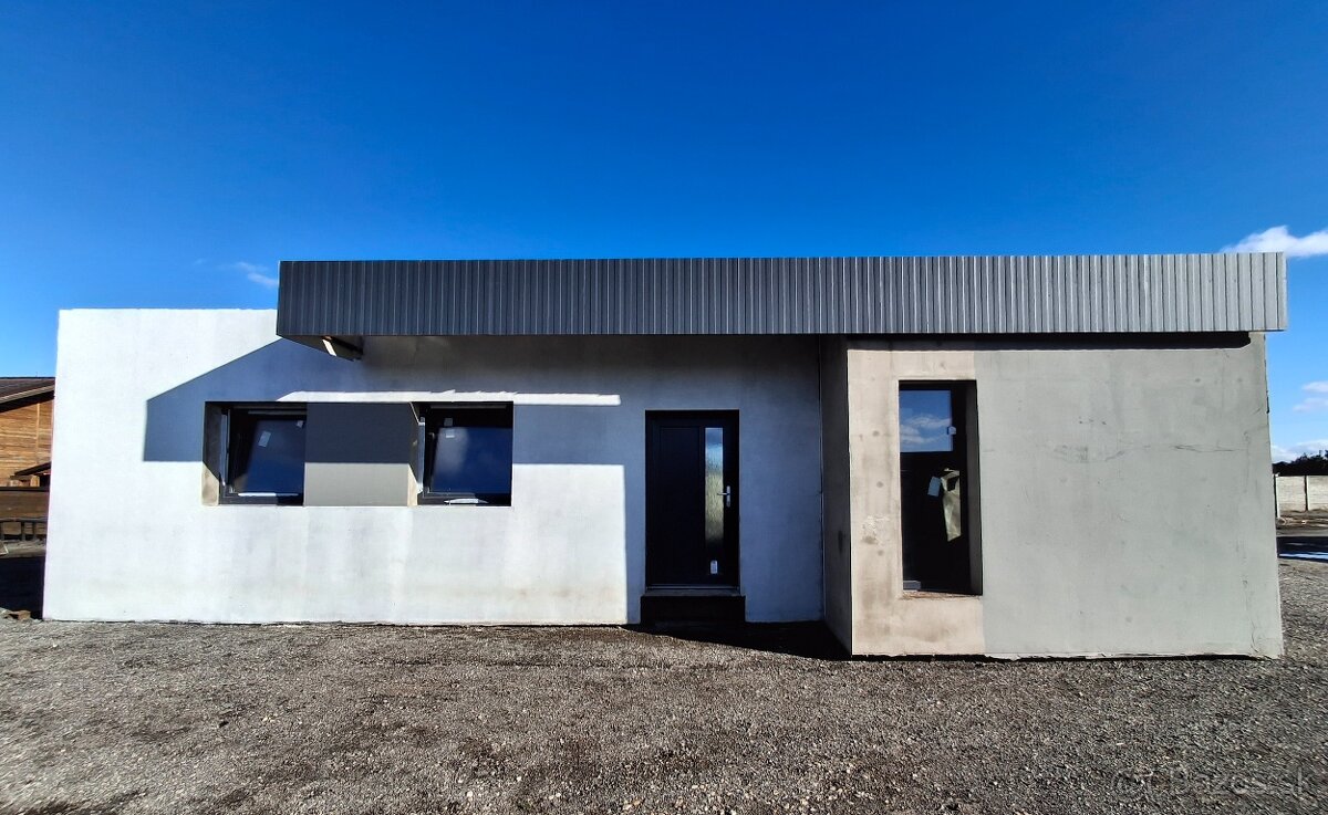 Podnájom 2 izbový dom